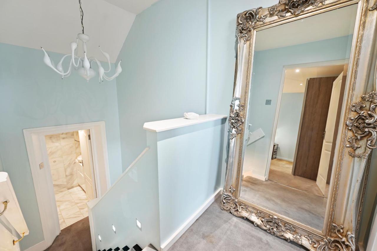 Hampstead Opulence Apartment - Luxurious Split Level Property Λονδίνο Εξωτερικό φωτογραφία