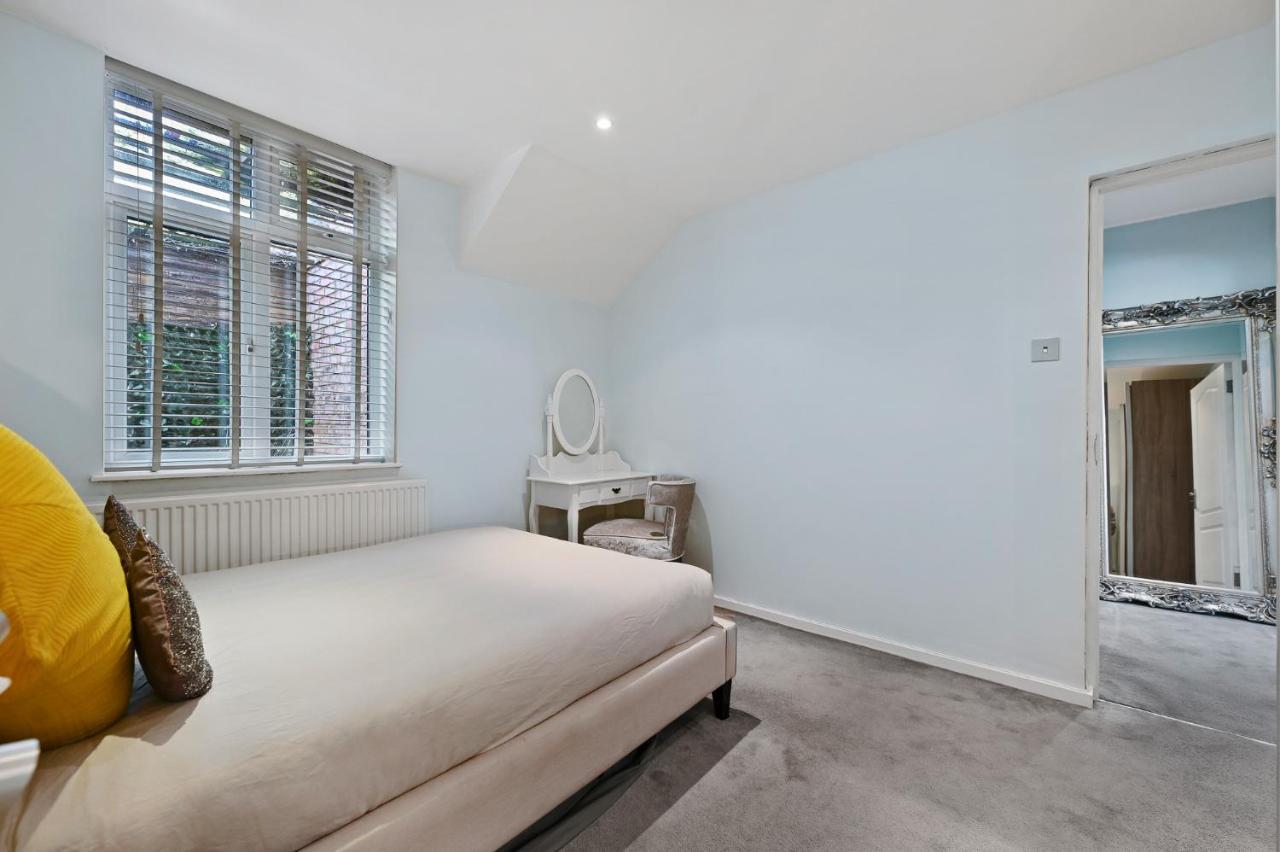 Hampstead Opulence Apartment - Luxurious Split Level Property Λονδίνο Εξωτερικό φωτογραφία